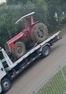 Anúncio no Facebook ajuda polícia a recuperar trator furtado no Oeste de SC