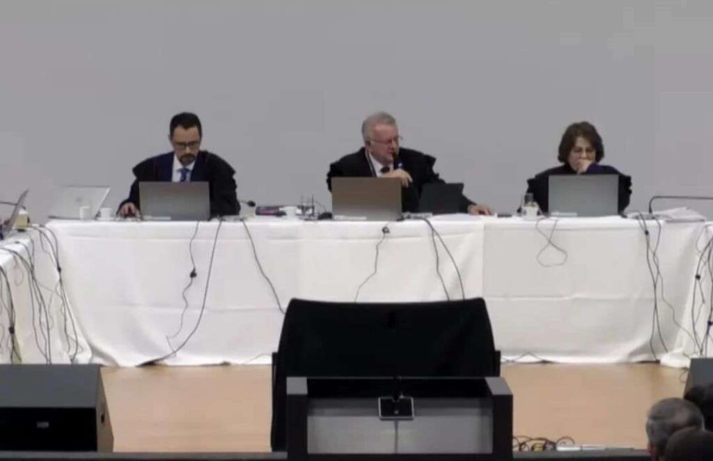 TRE-PR cassa mandatos de prefeito e vice-prefeito de São João e determina nova eleição no município
