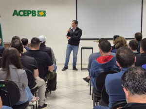 Senador Sérgio Moro visita ACEPB