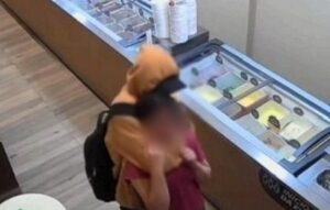 Ladrão que fez vítima desmaiar durante roubo em sorveteria está preso